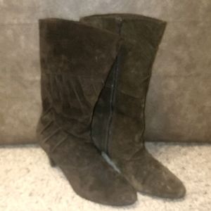 White Mountain Suede Boots -Brown 7M NWOT